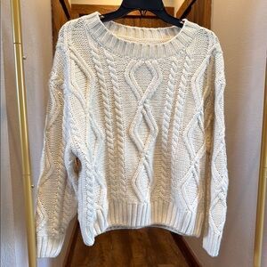 Boutique Cozy Cable Knit Sweater - Cream. Medium